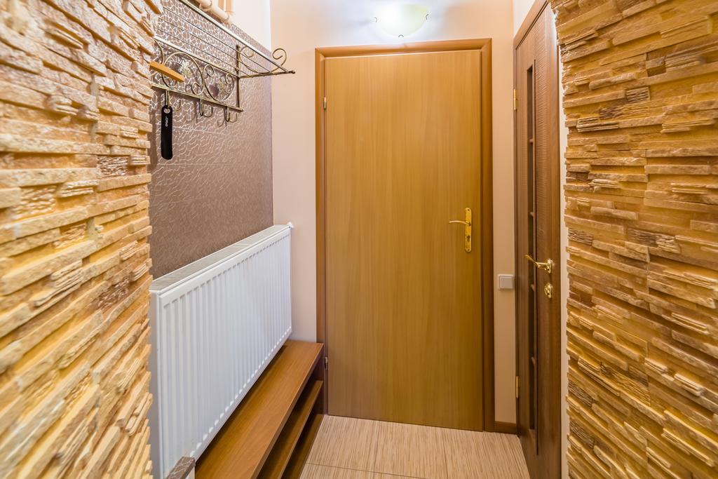 Apartamento Rynok Square 5 Зі Світлом! Leópolis Exterior foto
